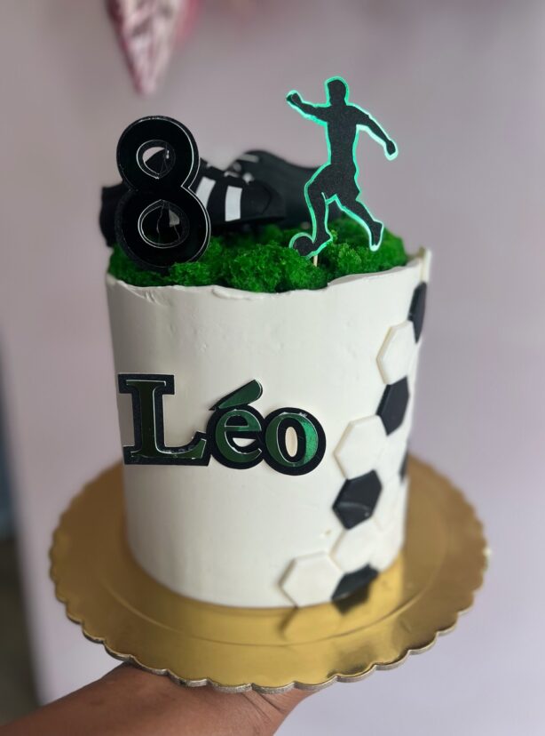 Gateau thème 24 Gateau thème 24