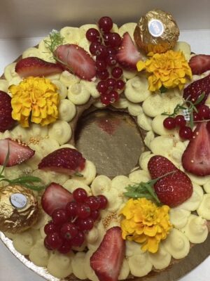 Couronne maracudja fruits rouges